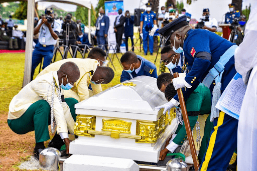 Naf Lays body of first female combat helicopter pilot flying officer Tolulope Arotile