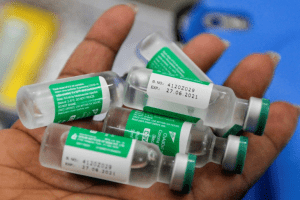 Kenya offers COVID vaccines to diplomats, not to local doctors