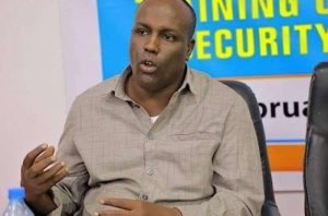 Abdiaziz Mohamud Guled, also known by his moniker ‘Abdiaziz Afrika’, a prominent Somali journalist was killed in a suicide bomb attack on Saturday evening.