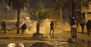 A demonstrator in Tunisia died overnight after inhaling tear gas. According to sources, the police dispersed protesters over the reopening of a landfill site. He was 35-year-old and died in the town of Aguereb in the central region of Sfax. The area was suffering from long weeks of demonstrations over a growing waste crisis.